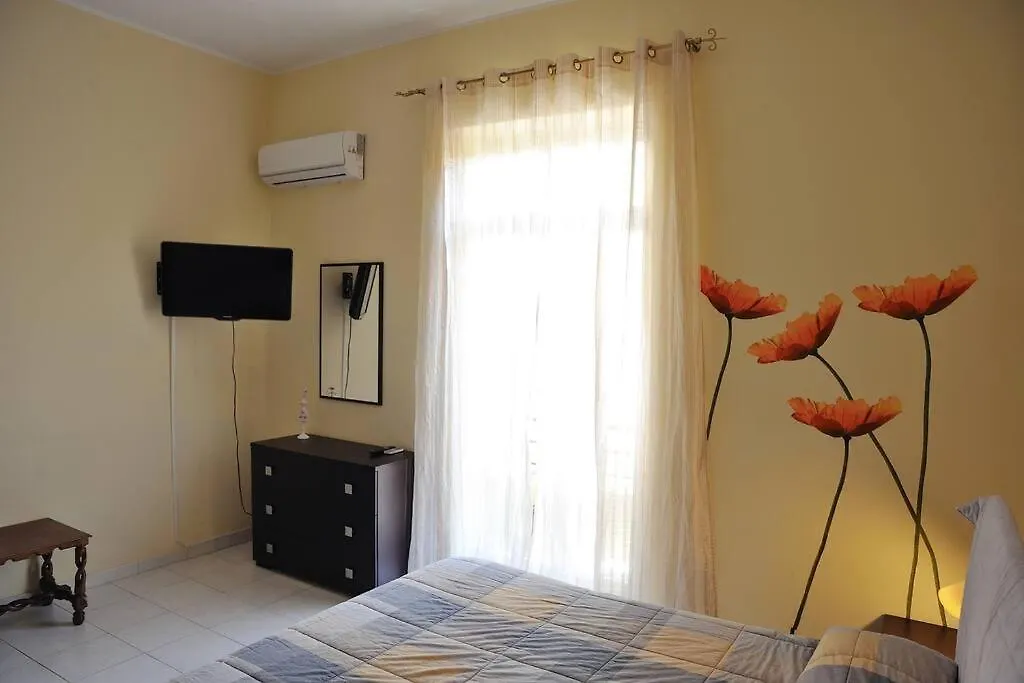 Casamelia Apartment Messina 0*,